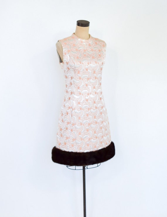 1960s Pink Metallic Brocade Evening Dress Set | 6… - image 5