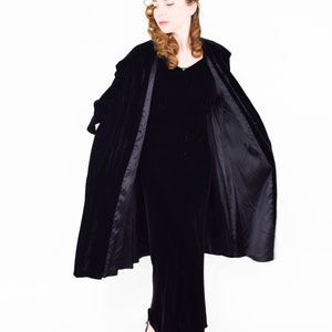 1940s Black Silk Velvet Gown & Coat 40s Black Silk Velvet Bias Cut Dress Coat Set Old Hollywood California Small image 6