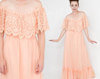 1970s Peach Peasant Maxi Dress | 70s Peach Lace Top Off Shoulder Maxi Dress | BoHo | Hippie | Medium