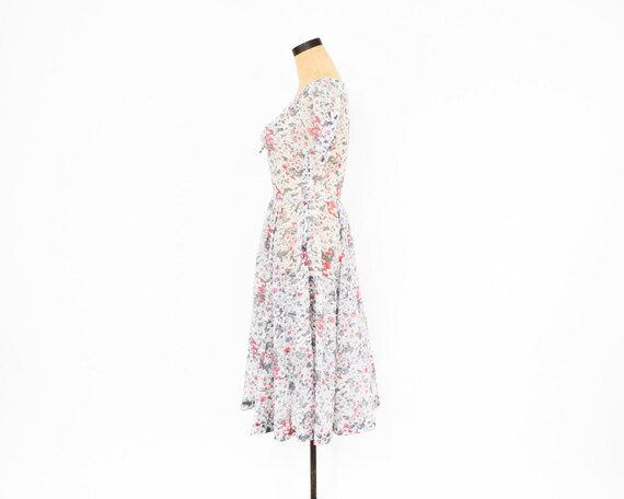 1950s White Floral Dress | 50s White Nylon Flower… - image 3