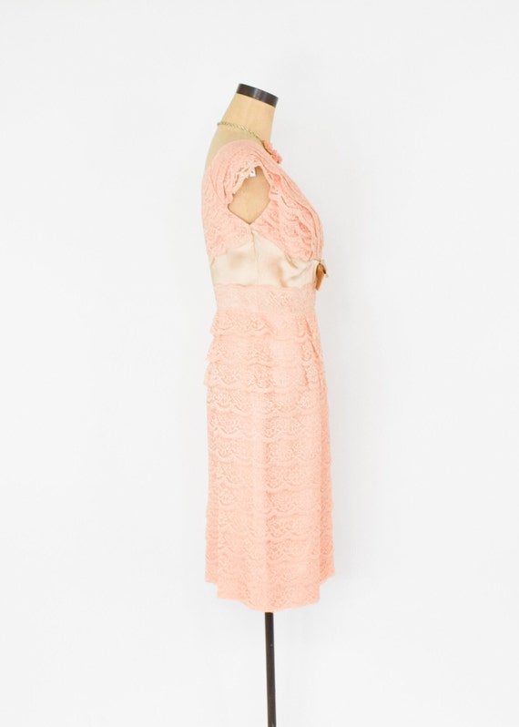 1950s Peach Lace Cocktail Dress | 50s Peach Layer… - image 4