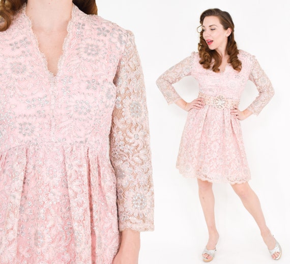 1960s Pink Lace Mini Dress | 60s Pink Metallic La… - image 2