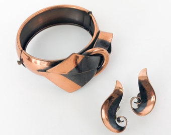 1950s Copper Cuff Bracelet Set | 50s Copper Hinge Bracelet & Earrings | Rebajes