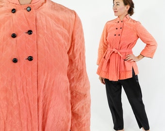 1940s Coral Quilted Pajamas Set | 40s Peach Quilted Robe & Slacks | Old Hollywood | Medium