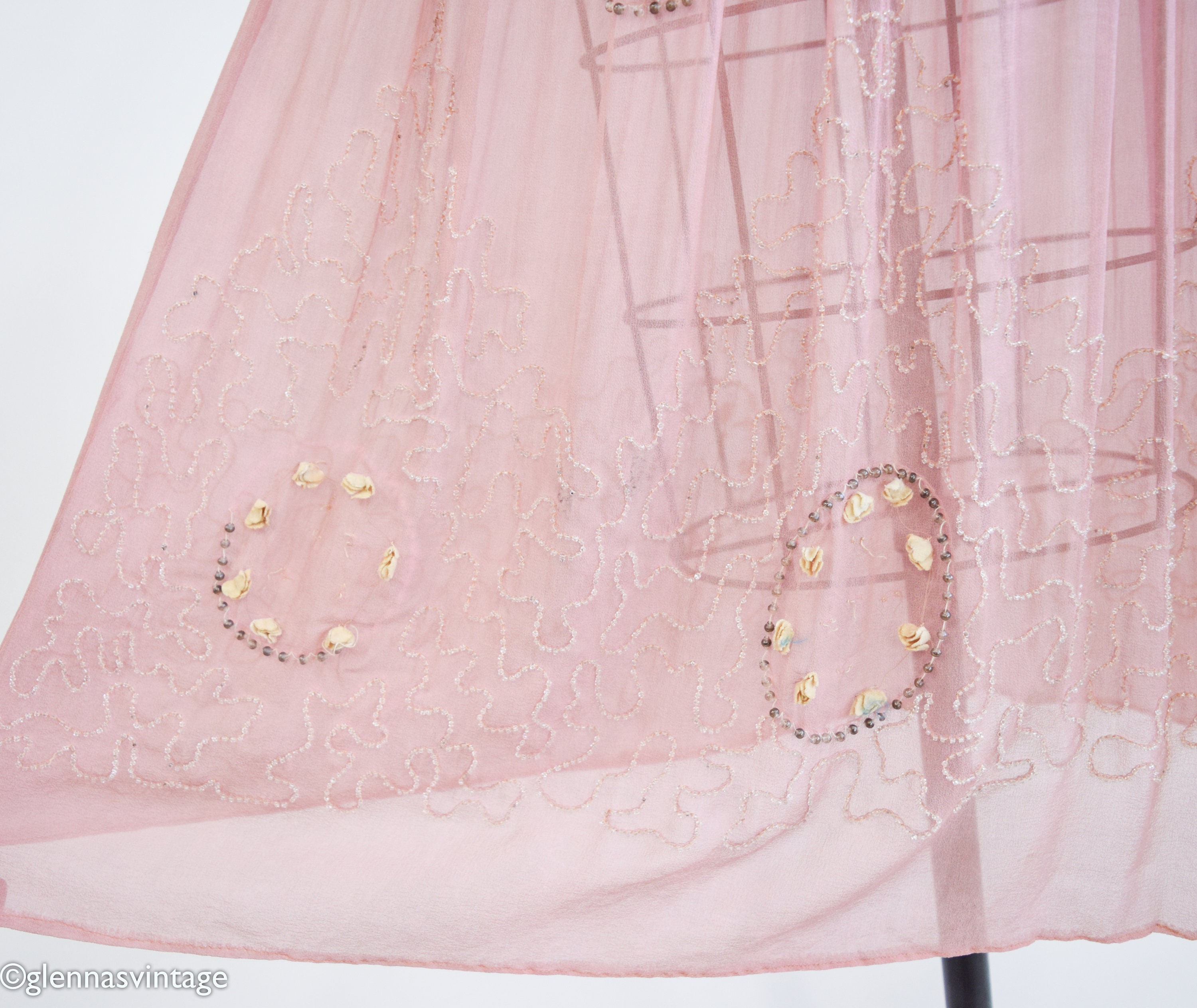 Pink Flapper 1920s Pale Pink Silk Flapper Dress | Vintage Pink Beaded Vintage Gown ...