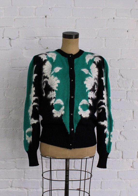 Prettiest 1980s Wolkenstricker Moss Green Colour Hand Knit Cardigan Sweater w Pink Floral Details