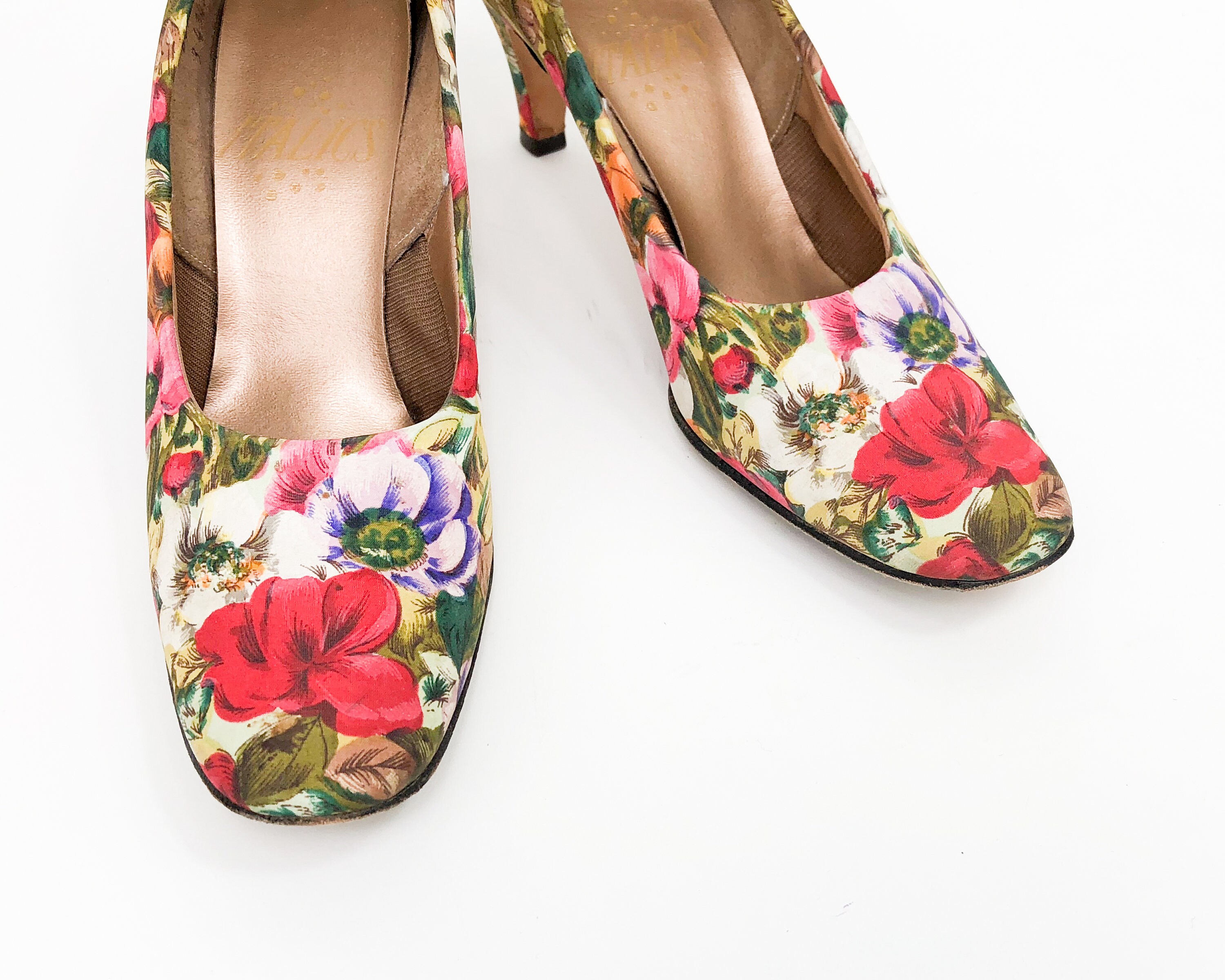 1960s Red Floral Pumps 60s Colorful 