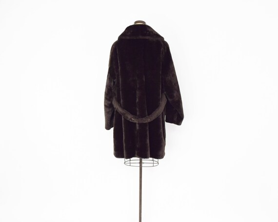 1960s Brown Faux Fur Coat | 60s Brown Faux Shirre… - image 7