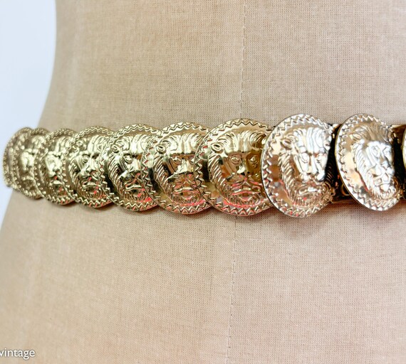 Vintage 1970s Gold Lion Head Coin Belt | Stretch Metal  display picture 1