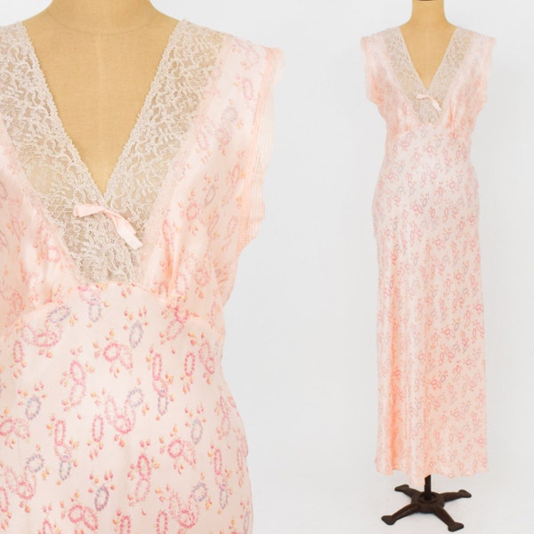 40s Floral Nightgown | Peach Pink Bias Cut Satin Long Gown | Large