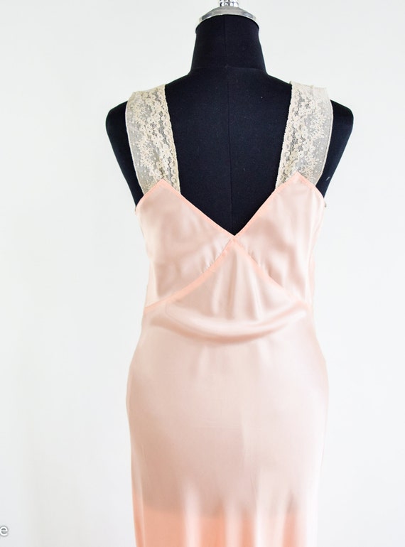 1930s Peach Long Nightgown | 30s Pale Peach Night… - image 7