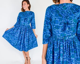 1950s Royal Blue Floral Cotton Dress | 50s Blue & Turquoise Polished Cotton Dress | Small