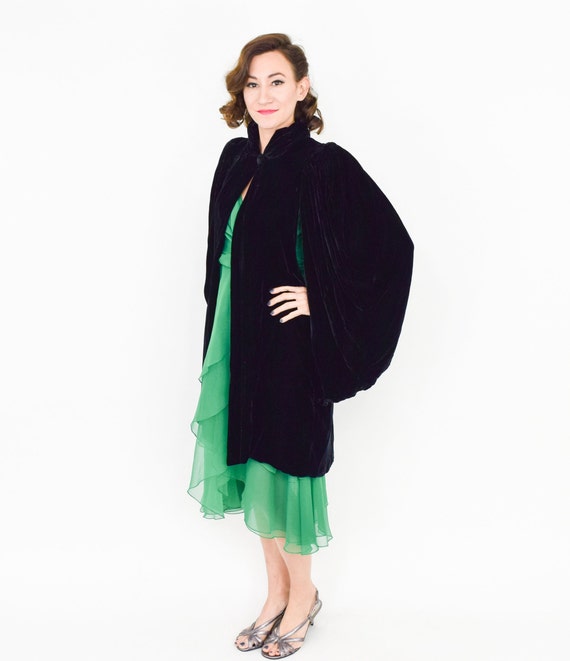 1930s Black Silk Velvet Coat | 30s Black Velvet E… - image 3