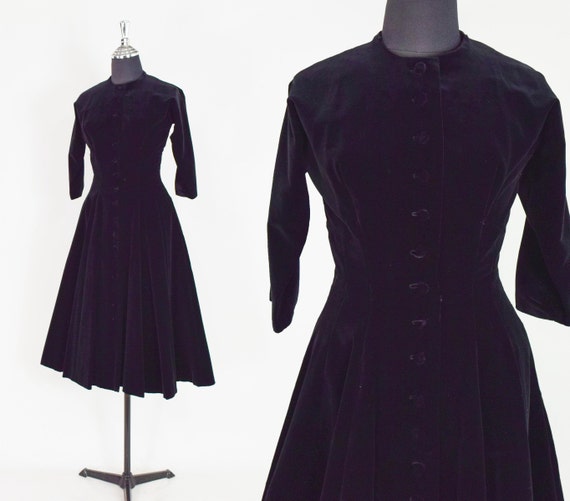 1950s Black Velvet Dress | 50s Black Cotton Velve… - image 1