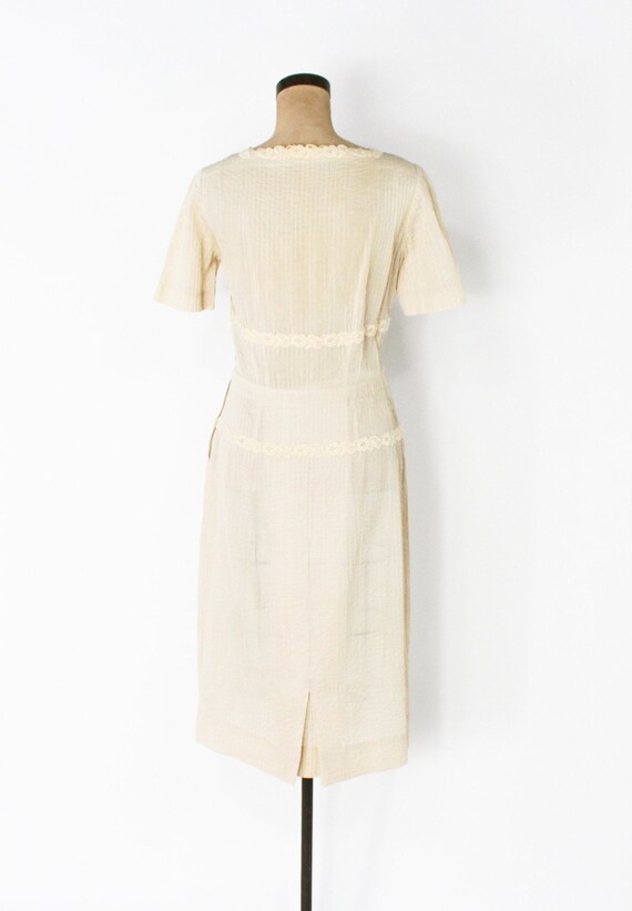 1950s Beige Cotton Summer Dress | 50s Creme & Lac… - image 6