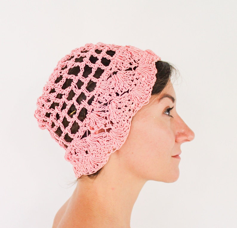 1970s Pink Crochet Hat 70s Pink Crochet Cloche 1920s-like Pink Cloche One Size image 1