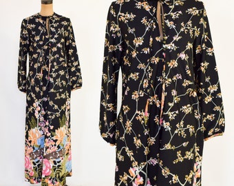 1970s Black Print Maxi Dress | Vintage Black Floral Long Caftan | LOUNGEE, Large