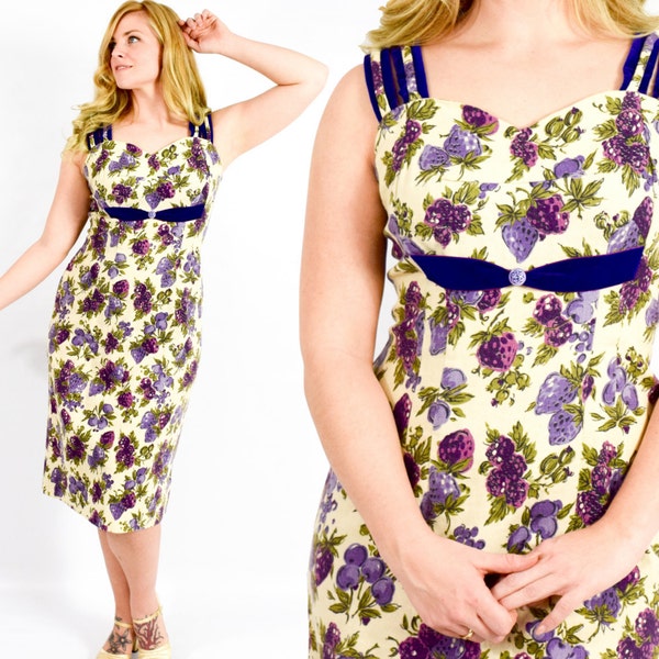 1950s Purple Floral Print Dress | 50s Purple & Beige Cotton Print Dress | Large