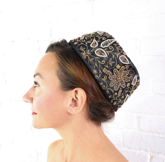 Vintage Pillbox Hat by Noreen Fashions Rhinestone Vintage Noreen Ornamented Jeweled Pillbox Hat | Garmentory main image 4