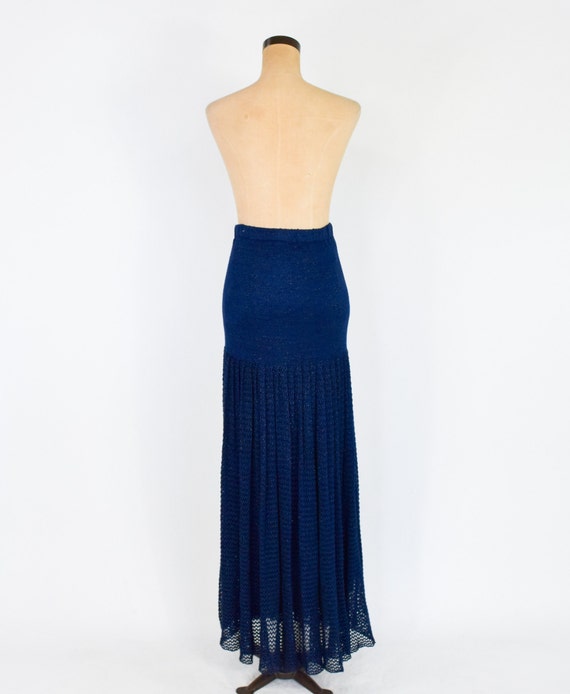 1980s Navy Knit Strapless Maxi Dress | 80s Navy C… - image 8