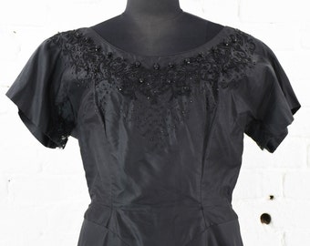 Madeleine Fauth | 1950s Black Silk Dress | 50s Black Silk Taffeta Party Dress | Madeleine Fauth | Medium