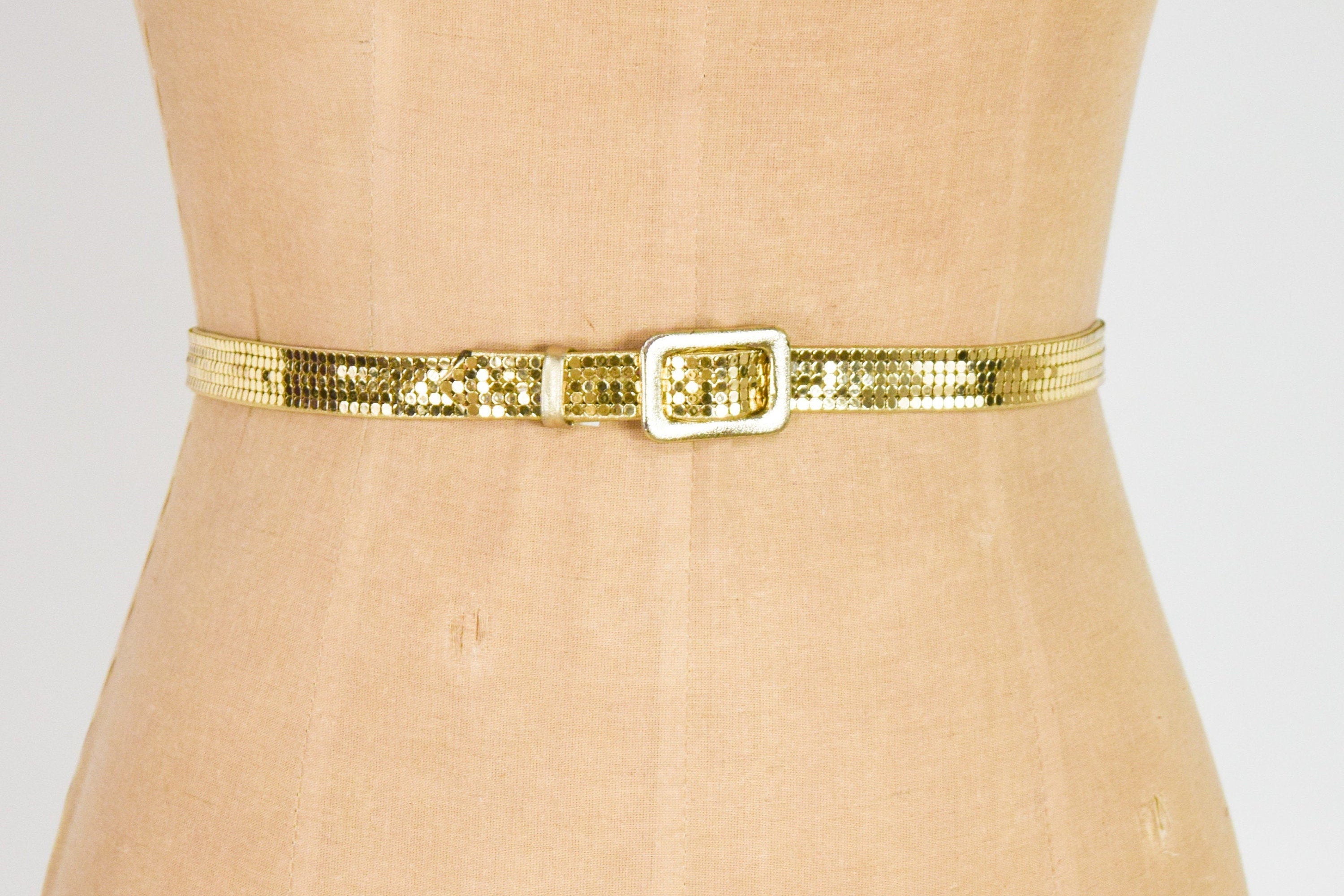 Cinturón skinny de malla de oro de la década de 1980 / - Etsy España