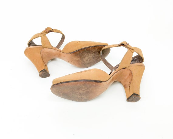 1940s  Brown Peep Toe Heels | 40s Tan Suede Leath… - image 6