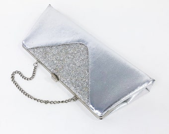 mascara Pochette in Argento | ABOUT YOU