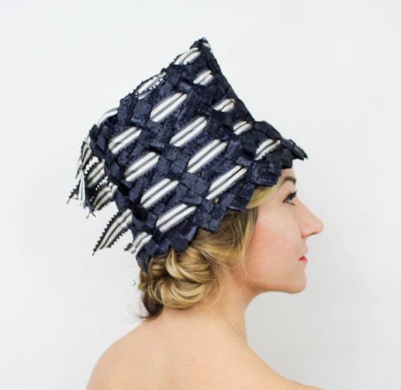1970s/ 60s Mod Twiggy High Crown Auburn Hat by Muskeuer Made in Austria 60s Twiggy Hat - Etsy main image 4