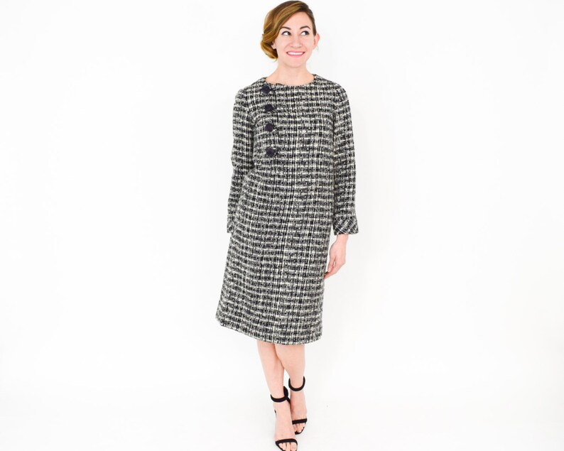 1960s Black /& White Wool Plaid Dress Medium 60s Gray Plaid Wool Dress with Scarf