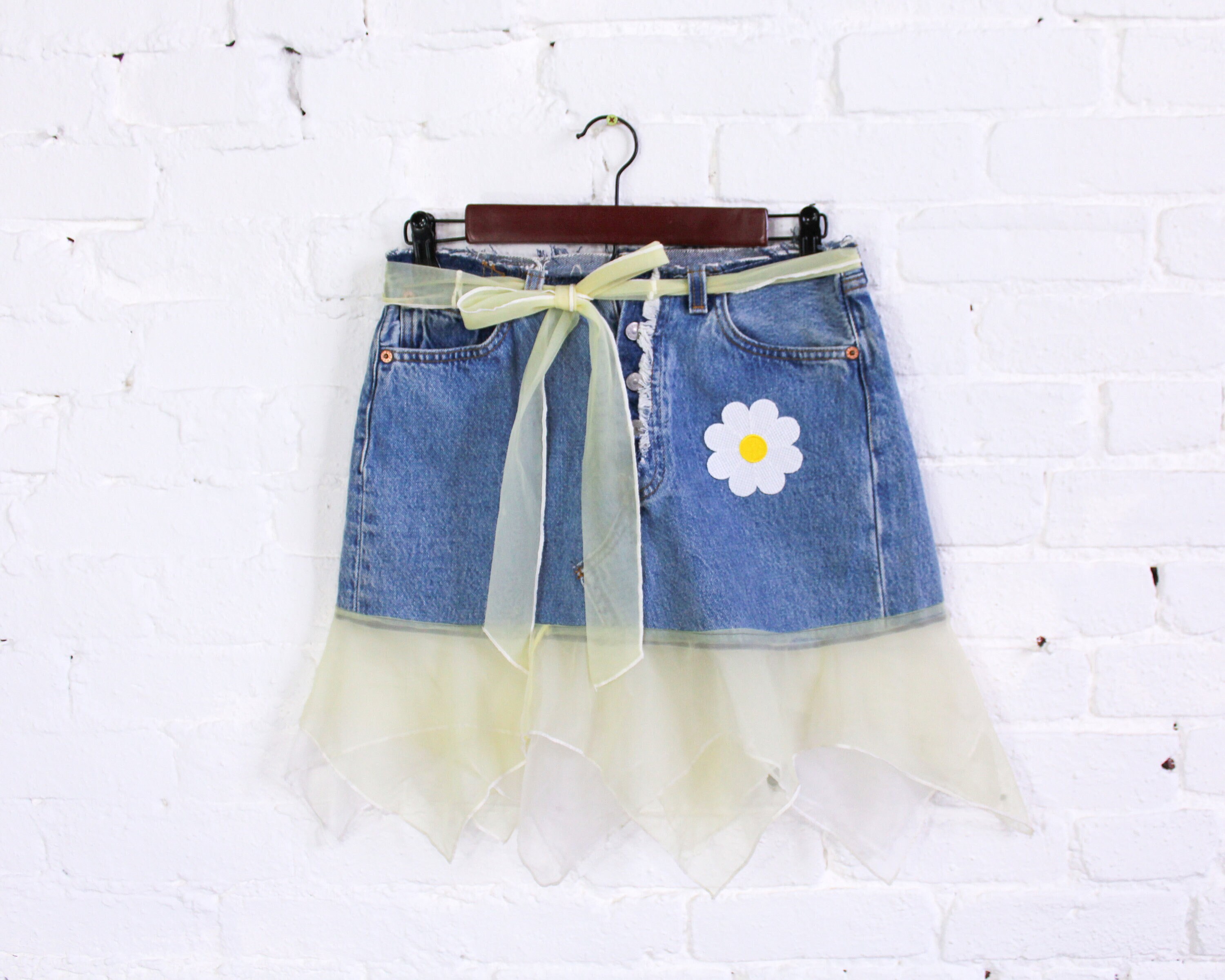 Levi's 501 ビンテージのリメイク　skirt Lサイズ相当 il_fullxfull.3859342427_5obq.jpg