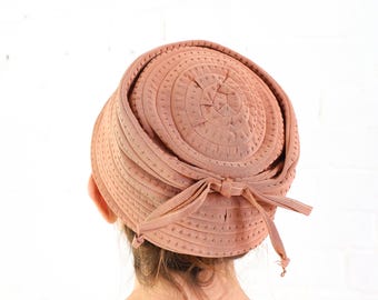 Vintage White Straw Bowler Hat: Taupe Grosgrain Ribbon, Hat  display picture 1
