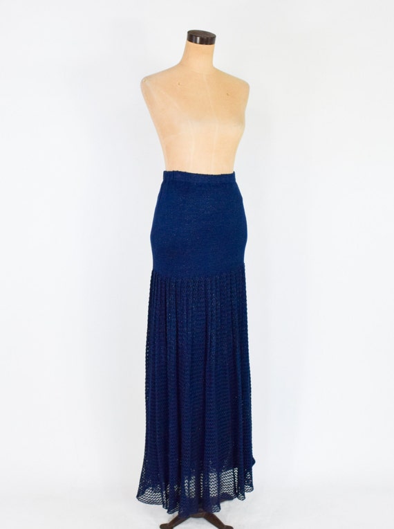 1980s Navy Knit Strapless Maxi Dress | 80s Navy C… - image 6