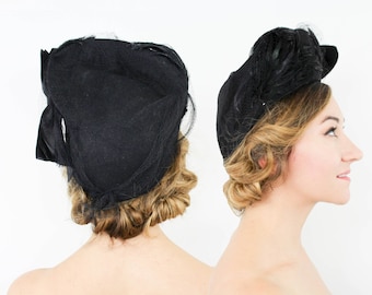 1940s Black Wool & Feather Hat | 40s Black Feather Tilt Hat | Ultra U.S.A.