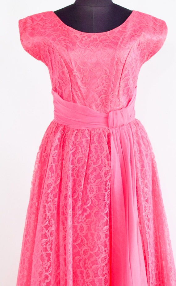 1950s Pink Lace Evening Dress | 50s Pink Lace For… - image 8