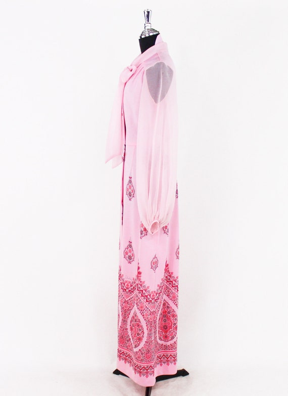 1970s Pink Border Print Maxi Dress | Pink Maxi Dr… - image 5