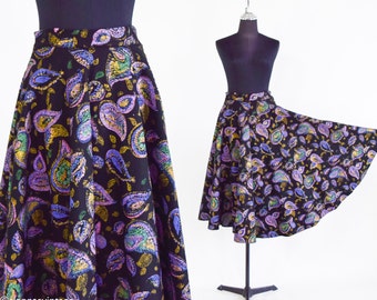 1950s Black Wool Felt Circle Skirt | 50s Black & Purple Gold Print Wool Felt Swing Skirt | Rockabilly | Small