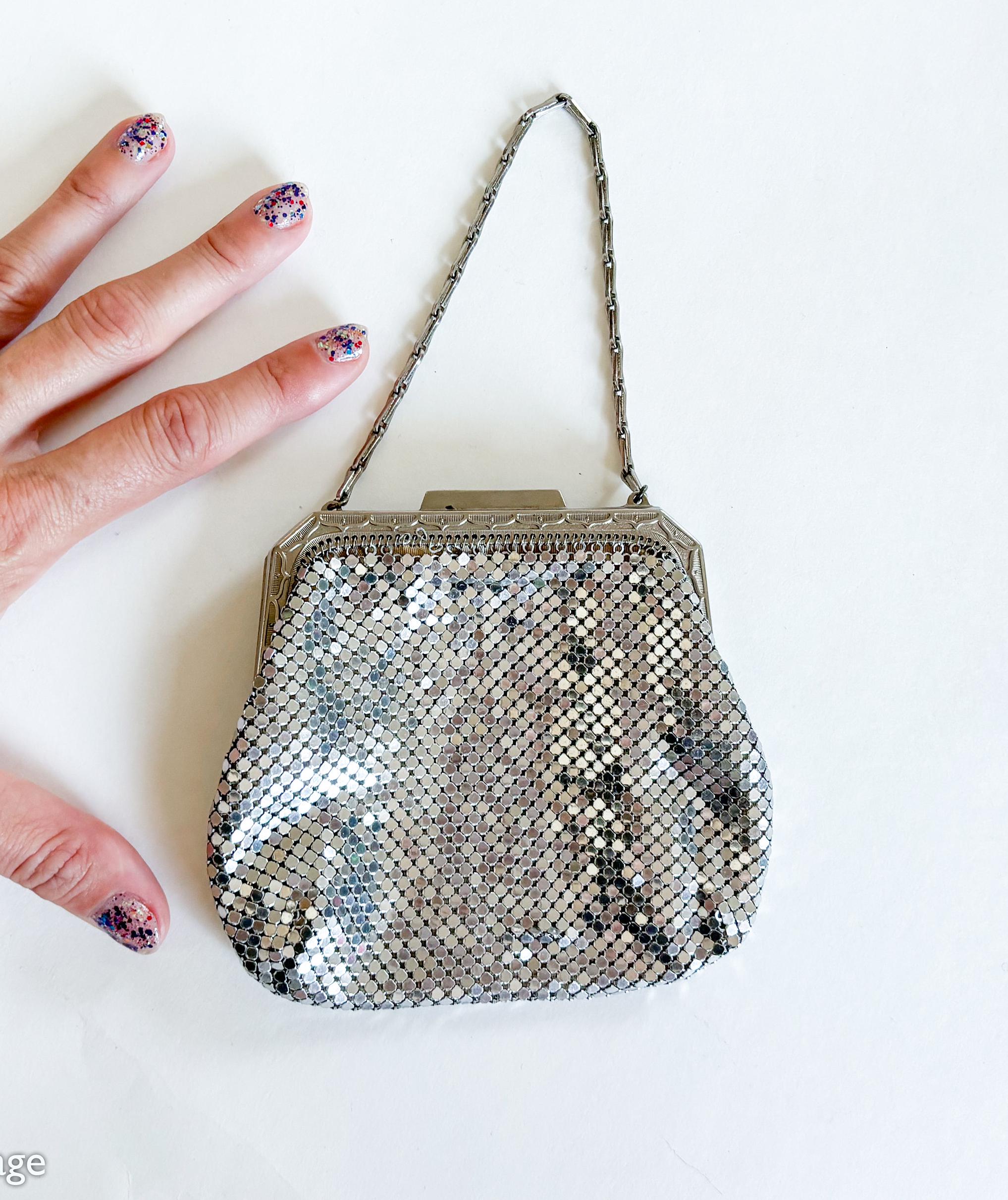 1930s Whiting & Davis Silver Mesh Purse, Metal Chain Handle - Etsy