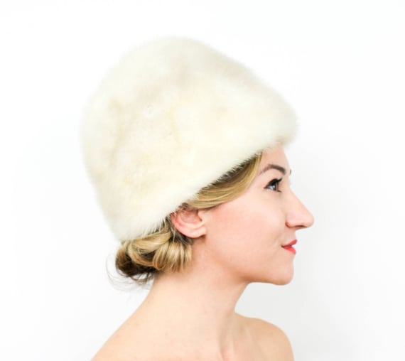 Mink fur hotsell hat
