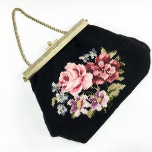 1950年代ヴィンテージ花柄ニードルポイント財布 | ブラックローズ 
