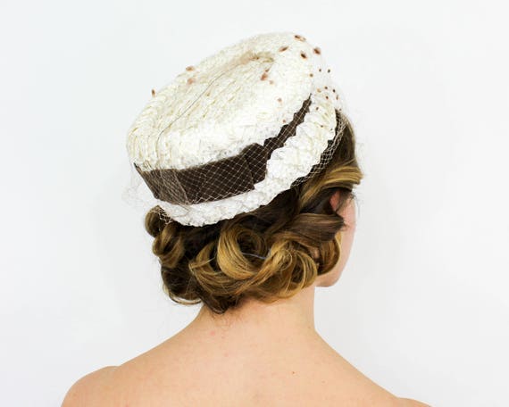 1960s White Straw Hat |  60s White Raffia Hat | L… - image 3