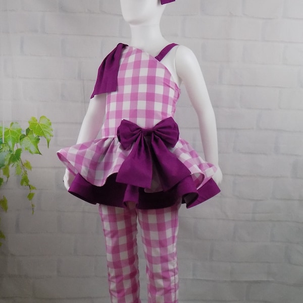 Purple Floral Pageant Casual Wear Outfit with White Daisies. Top Shorts Bows Sportswear Set main image 1