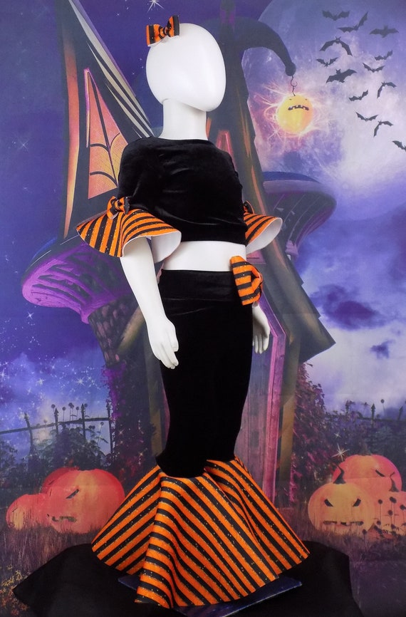 Halloween Pageant Outfit, Halloween ooc, Fun Fashion, Runway, Black VELVET Pants, Neoprene Fabric, BATS, STRIPE, Top, Bell Bottoms, Bows