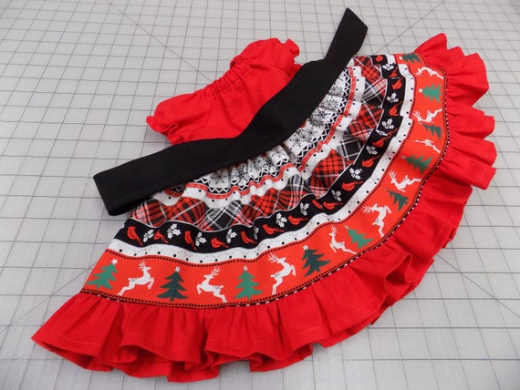 christmas peasant dress Old Fashioned Girls Santas Peasant Dress, Country Style for Fall. Size 6/7 childs,Holiday Christmas Santas Elves