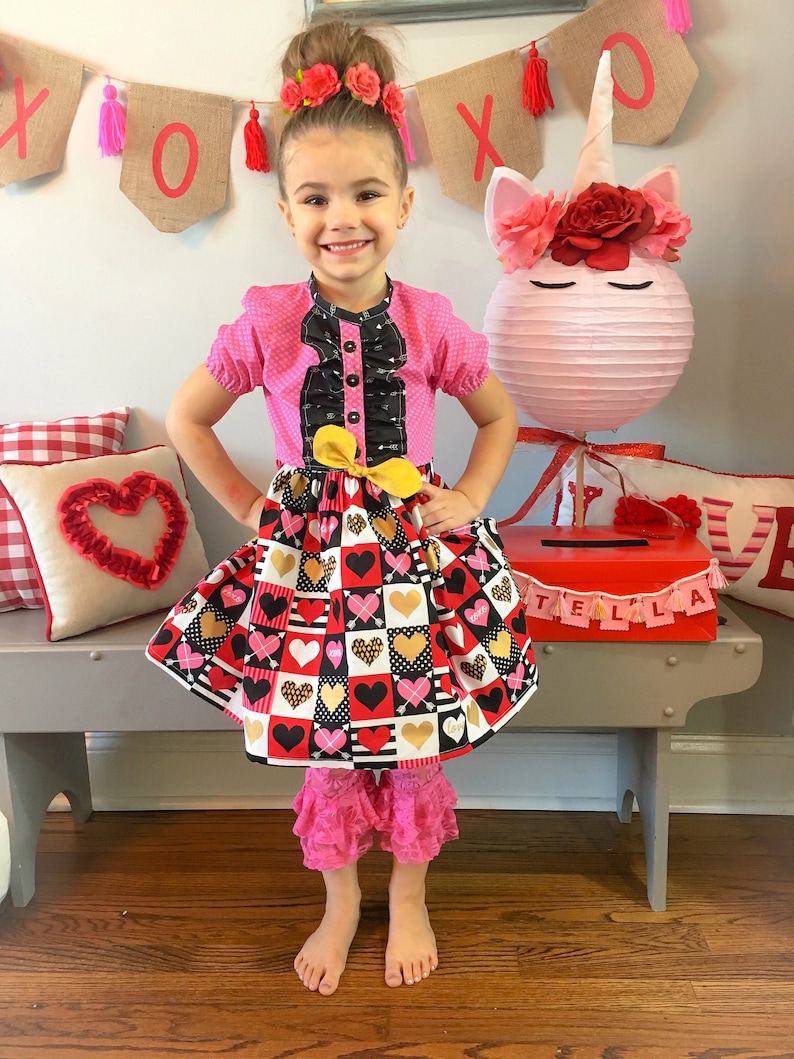 valentines dress up