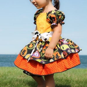 Girls, Halloween Dress, Toddler, Pumpkin, Spider, Skull, Orange, Black, Peasant, Dress, Outfit, Boutique, Handmade, Sleeves, Patch, Hay Ride