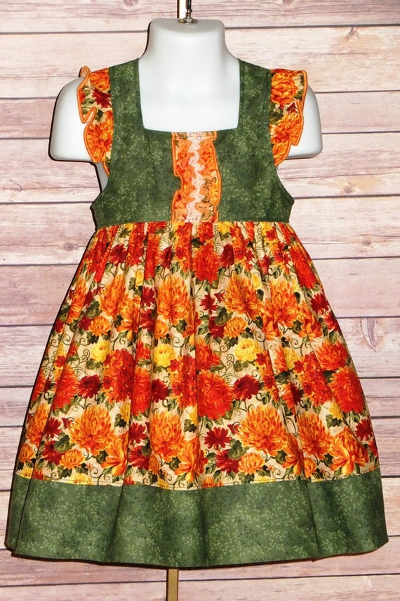 green emerald velvet dress AKA Gorgeous In Green Dress main image 0