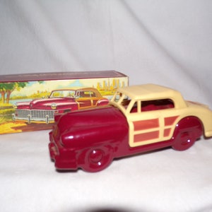 Vintage Avon 48 Chrysler Town and Country  with Everest Aftershave Decanter Bottle