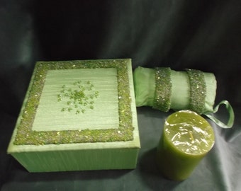 Vintage Avon Beaded Box Candle Gift Set