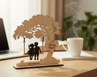 Anniversary gift for couple - 5th wood anniversary - personalised wedding gift - custom couple wood keepsake